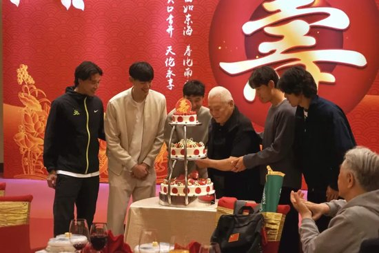 欢迎到美狮贵宾厅游戏体验案例展示