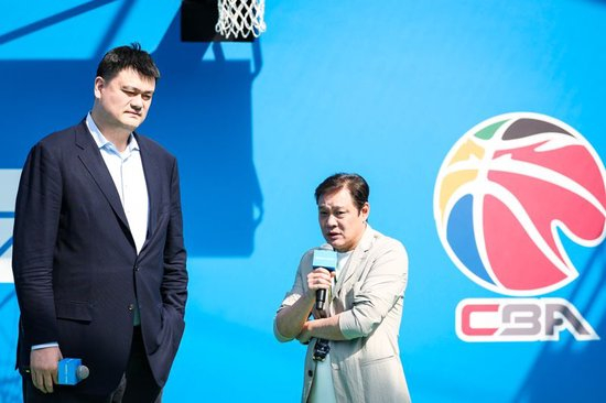 专业沟通快乐。服务
