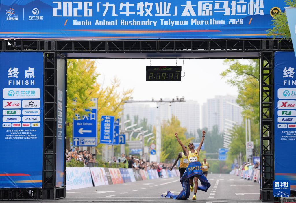 沟通快乐。图片展示
